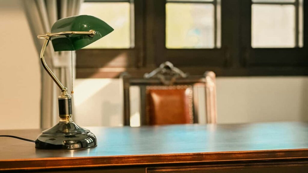 Praktisk guide for danske annoncrer: hvordan du identificerer, kontakter og lukker faste-promotionsaftaler med portugisiske skabere pa KakaoTalk trin-for-trin, skabeloner og risikoovervejelser.