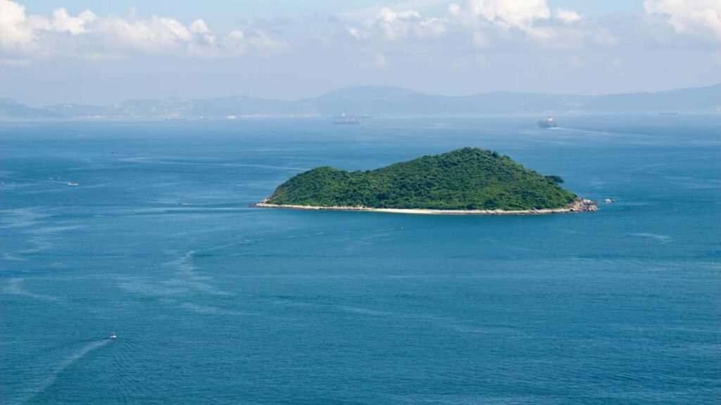 Praktisk guide til danske creators: hvordan du nar serbiske brands pa Telegram, bygger trovrdighed i dit mediekit og lander samarbejder med konkrete taktikker og eksempler.