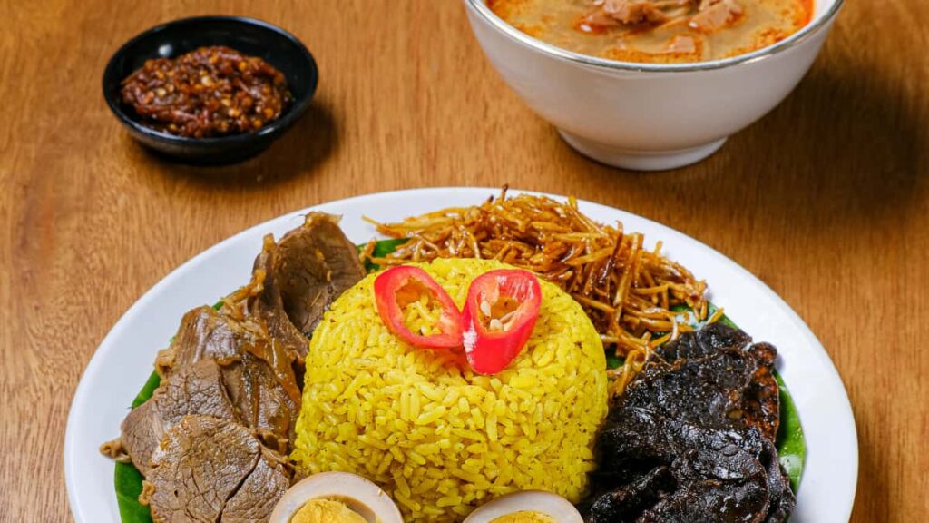 Praktisk guide for danske beauty-creators: hvordan du kontakter iraqiske brands via Line, bygger trovrdighed og vinder ambassadraftaler i 2025.