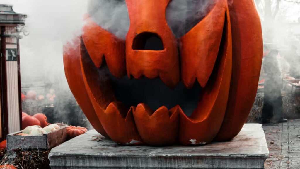 Praktisk guide for danske creators: hvordan du far fat i malaysiske brands pa Moj og laver korte mrkevideoer med lokal tone og konkrete pitch-tricks.